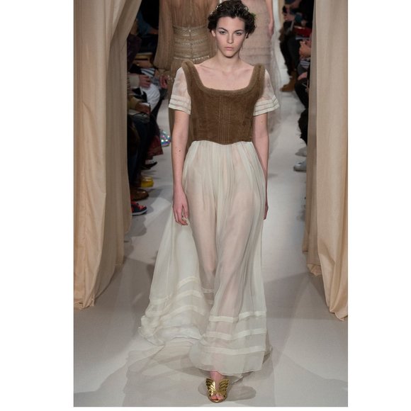 NEW Valentino Metallic Butterfly Sandals | Runway Style for Party & Events - Picture 2 of 14